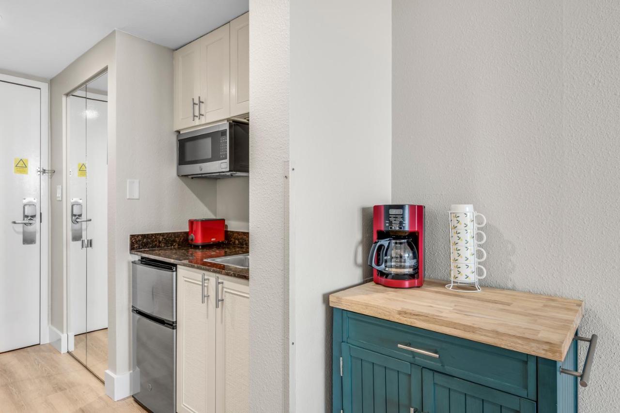Sandestin Resorts, Bayside, 3rd Floor, Bay Front Apartment